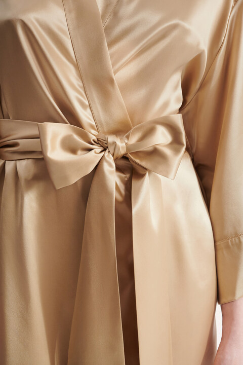 Шёлковый халат-кимоно короткий